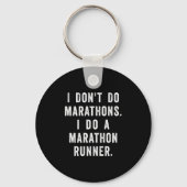 Husband I Dont Do Marathons I Do A Marathon Runne  Sleutelhanger (Voorkant)