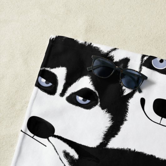 Huskies Beach Towel Strandlaken (In situ)