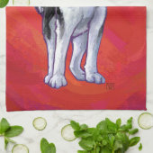 Husky in Santa Hat op Red Theedoek (Gevouwen)