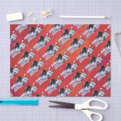 Husky in Santa Hat op Red Tissuepapier (Craft)