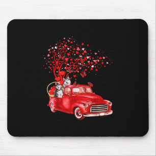 Husky Riding Red Truck  Valentijn Butterfly Heart Muismat