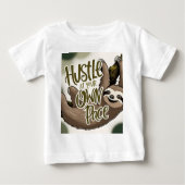 Hustle at Your Own Pace' Sloth Graphic (Voorkant)