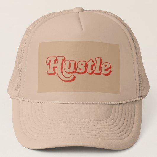 Hustle Trucker Hoed | Retro Typografie Pet | (Voorkant)