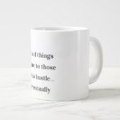 Hustle uiteindelijk - Grappige Motivatie Mok (Voorkant rechts)