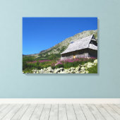 Hut in de Five Ponds Valley Tatra Wrapped Canvas (Insitu (Houten vloer))