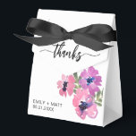 Huwelijk Dank u Chic Roze Bloemen Favoriete Dozen Bedankdoosjes<br><div class="desc">Huwelijk Dank u Chic Roze Bloemen Favoriete Dozen. Stijlvol personaliseren met uw aangepaste namen en datum.</div>