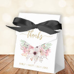 Huwelijk Dank u Rustieke Roze Bloemen Favoriete Do Bedankdoosjes<br><div class="desc">Trouwbedankjes Rustieke Roze Bloemen Favoriete Dozen. Stijlvol personaliseren met uw aangepaste namen en datum.</div>