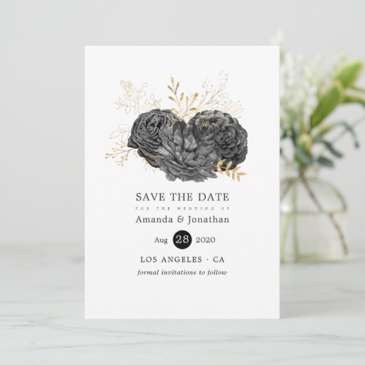  huwelijk tussen zwarte en gouden bloemen save the date (Staand voorkant)