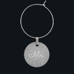 Huwelijk Zilver Glitter en Sparkle Mr. Groom Wijnglashanger<br><div class="desc">Wedding Silver Glitter en Sparkle Mr. Bride Wine Charm. De Silver Mr. en Mrs. Glitter Wine Charms is een geweldig cadeau voor een bruiloft of vrijgezellenfeest voor die speciale persoon die van zilver houdt.</div>