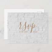 Huwelijks-Rsvp kaart | White Brick Script Postkaar (Voorkant / Achterkant)