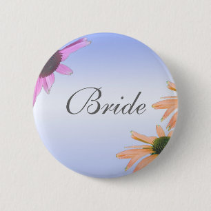 huwelijkscadeau, madeliefjes, bruids knoopsgatvers ronde button 5,7 cm