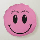 Huwelijkscadeau voor stel Uniek Grappig Gelukkig G Rond Kussen (Achterkant)