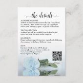 Huwelijksdetails Licht Stoffig Blauw Roos QR Code Informatiekaartje (Voorkant)