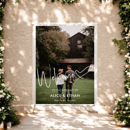 Huwelijksfoto met hartelijk welkom in script poster