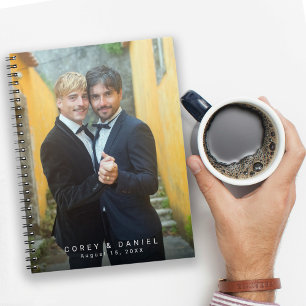 Huwelijksfoto twee bruidegoms herdenkingsfoto notitieboek
