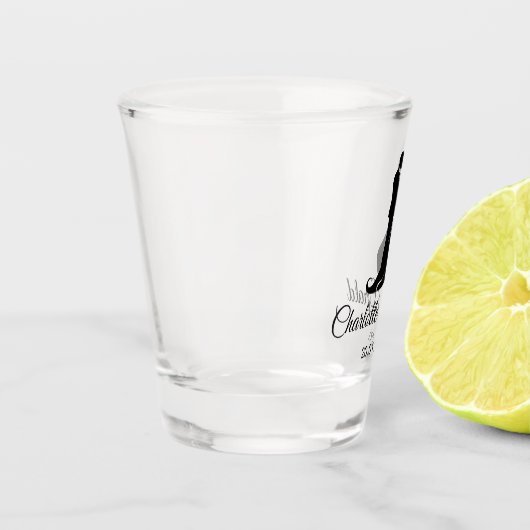 Huwelijksgunsten Paar Dans Monogram Modern Eenvoud Shot Glas (Links)