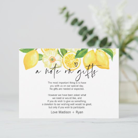 Huwelijkskaart met tekst over cadeaus en wensput informatiekaartje (Staand voorkant)