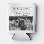 Huwelijkskrant Leuk Zwart & Wit Foto Bruiloft Blikjeskoeler (Voorkant)