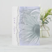 huwelijksmaaltijd in zacht paars met verscheurde p kaart (Staand voorkant)