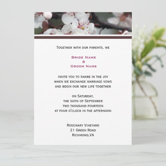 huwelijksuitnodiging van het paar kaart (Staand voorkant)