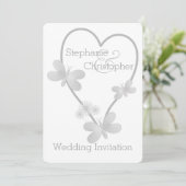 Huwelijksuitnodiging Zilveren Hart en Vlinders Kaart (Staand voorkant)