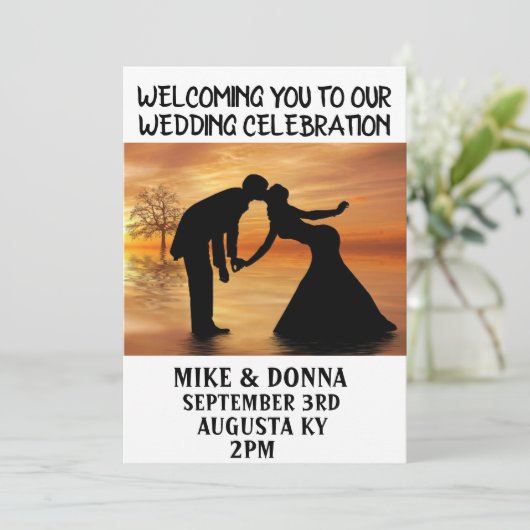 Huwelijksuitnodigingen met silhouet van koppel kun kaart (Staand voorkant)