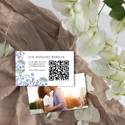 Huwelijkswebsite QR Code RSVP Periwinkle Wildflowe Informatiekaartje