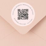 Huwelijkswebsite QR detailsinformatie rsvp roos Ronde Sticker<br><div class="desc">Voeg je URL toe voor je trouwwebsite. Voor informatie,  details,  online rsvp. Een rozen gouden,  blush gekleurde achtergrond.</div>