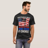 HVAC-technicus geeft Amerikaanse vlag Christelijk T-shirt (Voorkant volledig)