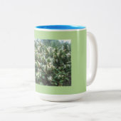 Hybride Honeysuckle Blooms Tweekleurige Koffiemok (Voorkant rechts)