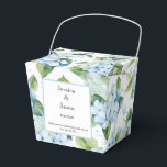 Hydrangea Afdrukfeest Vertraging Box Bedankdoosjes<br><div class="desc">Party gunst box wordt getoond met een hydrangea bloemenprint. Pas dit item aan en wijzig de voorbeeldtekst in de jouwe. Tip: Voeg gewoon je geweldige lekkernijen toe en voeg wat feestelijk lint toe. Afbeelding met vergunning</div>