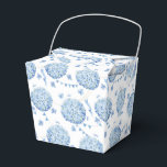 Hydrangea Afdrukfeest Vertraging Box Bedankdoosjes<br><div class="desc">Feestvoordeeldoos is afgebeeld met een hortensia bloemenprint. Pas dit object aan of koop het object zoals het is. Tip: voeg gewoon je geweldige traktaties toe en voeg wat feestelijk lint toe.</div>