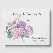 Hydrangea Boeket Op Witgeschilderd Hout Gastenboek (Voorkant)