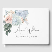 Hydrangea Boeket Op Witte Herdenking Gastenboek (Voorkant)