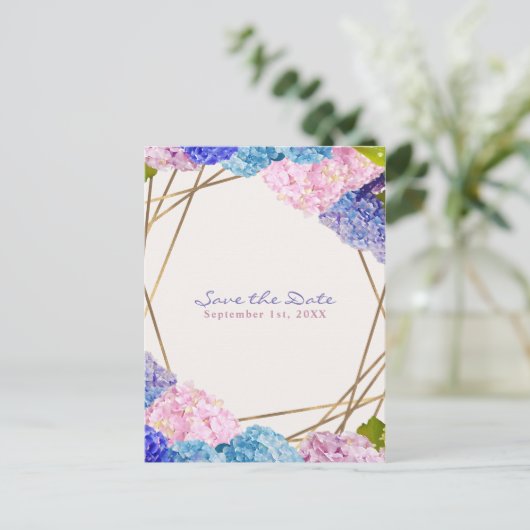 Hydrangea Flowers & Gold Spring Save the Date Aankondigingskaart (Staand voorkant)