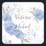 Hydrangea Heart Persoonlijke namen Wedding Vierkante Sticker<br><div class="desc">Blauw en lavender hydrangea gouden hart rondom uw keuze van namen maakt dit de perfecte aanvulling op elke envelopverzegeling,  decoratie van sticker,  cadeauverpakking of bevoordeling van de doekverzegeling. Paarse waterverf spetters accentueren de achtergrond. Gewoon mooi. Ideaal voor je bruiloft of speciale gelegenheid.</div>