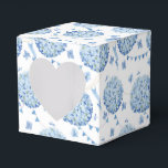 Hydrangea Print Feestbehandeldoos Bedankdoosjes<br><div class="desc">De feestgunstdoos is afgebeeld met een bloemige hydrangea-afdruk. 
Pas dit item aan of koop het zoals het is.
Tip: Voeg gewoon uw lekkere traktaties toe en wat vrolijke linten.</div>