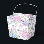 Hydrangea Print Feestbehandelingsdoos Bedankdoosjes<br><div class="desc">Feestcadeautjesdoos is afgebeeld met een hydrangeabloemenprint. 
Pas dit item aan of koop het zoals het is.
Tip: Voeg gewoon lekkere traktaties toe en wat vrolijke linten.</div>