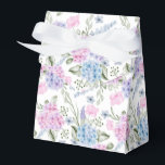 Hydrangea Print Feestbehandelingsdoos Bedankdoosjes<br><div class="desc">De feestgunstdoos is afgebeeld met een hydrangea-bloemenprint. 
Pas dit item aan of koop het zoals het is.
Tip: Voeg gewoon uw lekkere traktaties toe en wat vrolijke linten.</div>