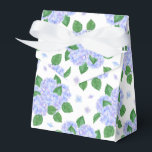 Hydrangea Print Feestcadeautjes Doos Bedankdoosjes<br><div class="desc">De feestcadeautjes doos is te zien met een hydrangea bloemenprint. 
Pas dit item aan of koop het zoals het is.
Tip: Voeg lekkere behandelingen en wat vrolijke linten toe.</div>