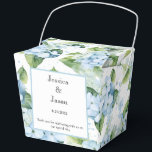 Hydrangea Print Feestcadeautjesdoos Bedankdoosjes<br><div class="desc">De feestcadeautjesdoos is afgebeeld met een hydrangeabloemprint.
Pas dit item aan en vervang de voorbeeldtekst door uw eigen tekst.
Tip: Voeg uw lekkernijen toe en maak het af met een vrolijk lint.
Gelicenseerde afbeelding</div>