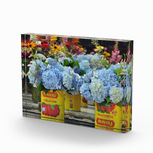 Hydrangeas en bloemen, vers, in tomatenkans fotoblokken (Rechts)