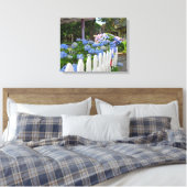 Hydrangeas en Picket Fence - Martha's wijngaard Canvas Afdruk (Insitu (Slaapkamer))
