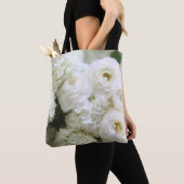 Hydrangeas en ranunculus tote bag (Dichtbij)