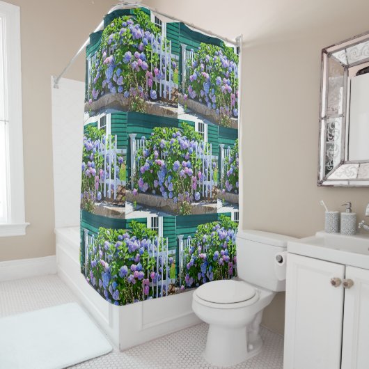 Hydrangeas met zeezijdige kraan douchegordijn (In situ)