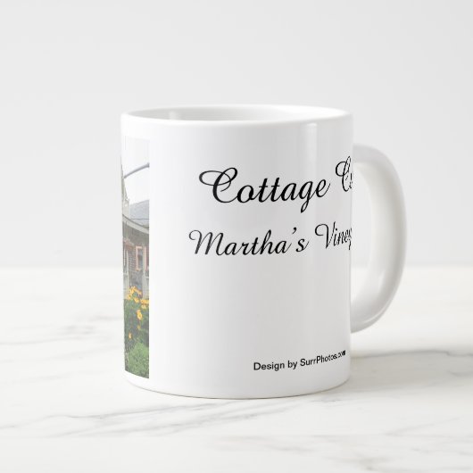 Hydrangeas op de binnenplaats van Martha Grote Koffiekop (Voorkant rechts)