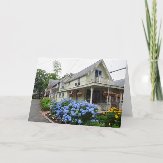 Hydrangeas op de binnenplaats van Martha Kaart (Voorkant)