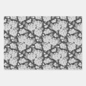 Hydrangebloemen. Zwart-wit bloempatroon Inpakpapier Vel (Voorkant 2)
