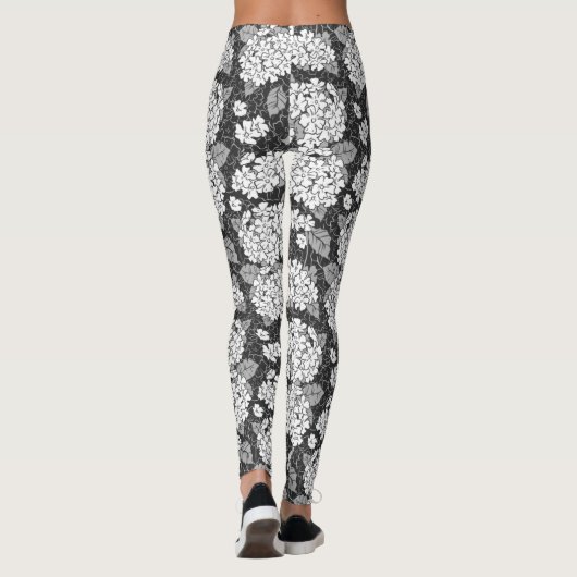 Hydrangebloemen. Zwart-wit bloempatroon Leggings (Achterkant)
