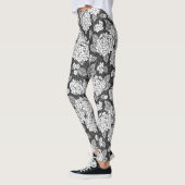 Hydrangebloemen. Zwart-wit bloempatroon Leggings (Links)